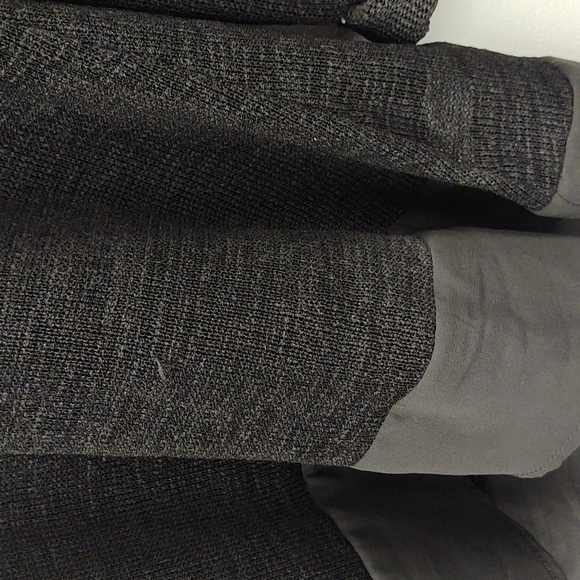 Peter Nygard 3/4 Sleeve Black Mesh Knit Asymmetrical Tunic - Picture 8 of 9